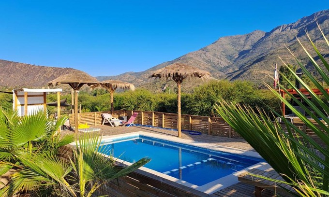 Quilpue House | Cozy Cabana in Colliguay - Perfect for Families & Pets