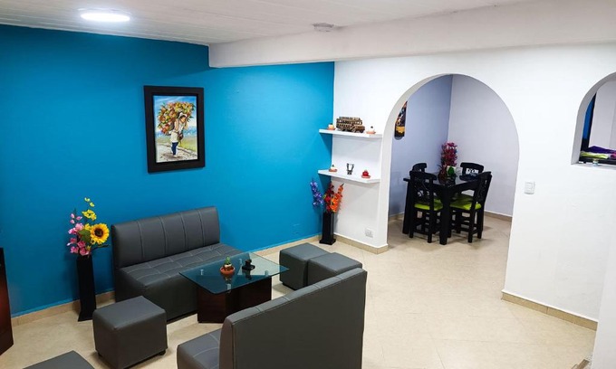 Sabaneta House | Ideal Stay in a Beautiful Home with Family & Pet Amenities