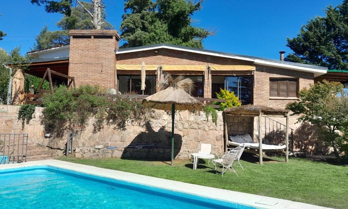 Villa Icho Cruz House | Riverside Retreat: Pet-Friendly Home with Pool & Ocean Views