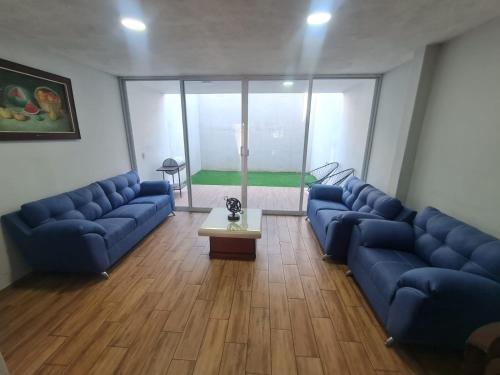 Guadalajara House | Family-Friendly Retreat in Central Location Near Stadium