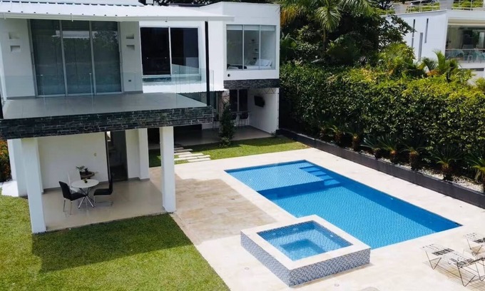 San Jeronimo House | hermosa finca con piscina privada en san jeronimo