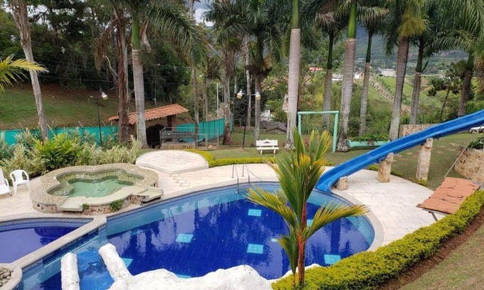 Dagua Villa | Relaxing Family Retreat with Pool and Hot Tub Amenities