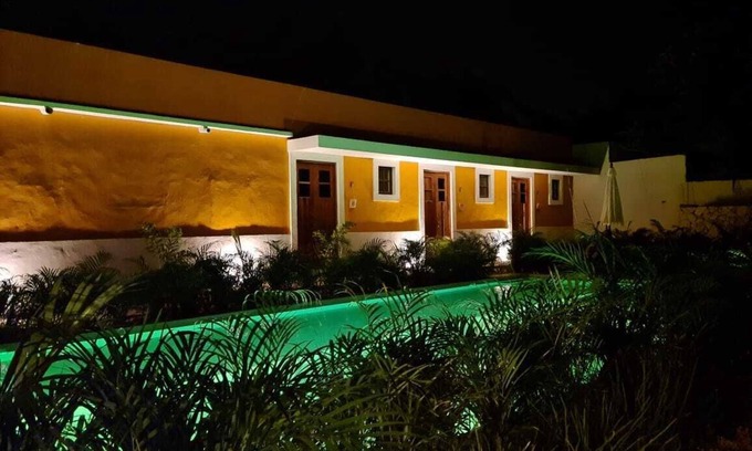 Barrio de Santiago Hotel | Delightful Room with King Bed in Mérida's Heart