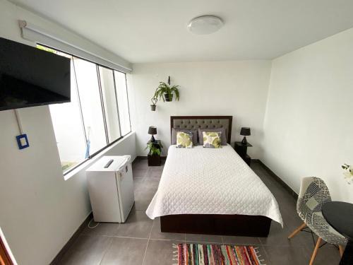Magdalena del Mar House | Cozy Independent Room Near Miraflores - Rated 10/10!