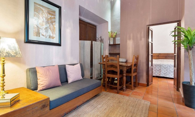 Downtown Queretaro Apartment | Hermosa suite en Centro Histórico. Wifi+Desk