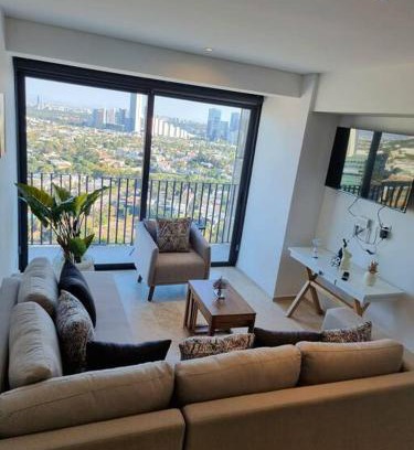 Zapopan Apartment | Idyllic Apartment Near Andares with Pool and Ocean Views