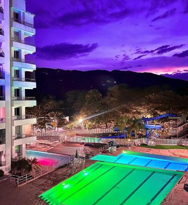 San Jeronimo Apartment | Unforgettable Stays at Apartasol San Jeronimo - 4 Star Comfort