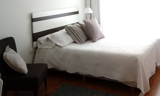 Centro Apartment | Cozy Studio Apartment Steps from the River with Spa Access