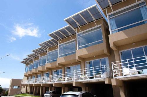 Sierra de la Ventana Apartment | Inviting Triplex with Ocean View in Sierra de la Ventana