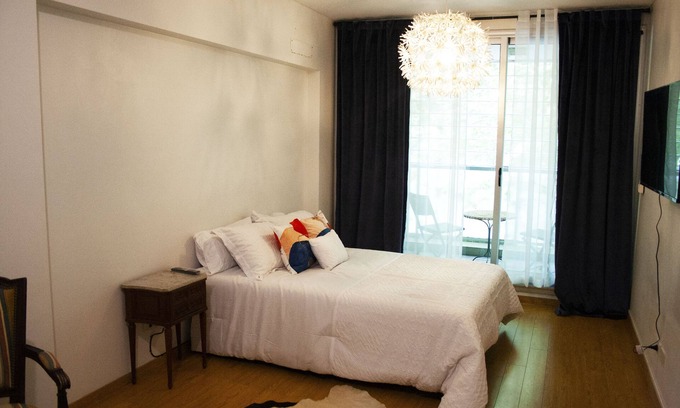 Nunez Apartment | Cozy Studio with Pool and Spa in Nuñez