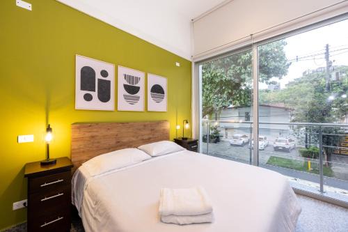 Patio Bonito Apartment | Family-Friendly Retreat at Casa Contabler for Your Getaway