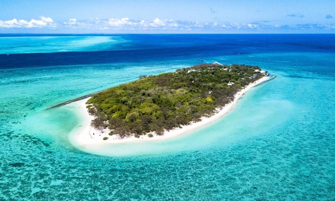 Heron Island Resort | Discover Heron Island: Oceanfront Spa Retreat Awaits You