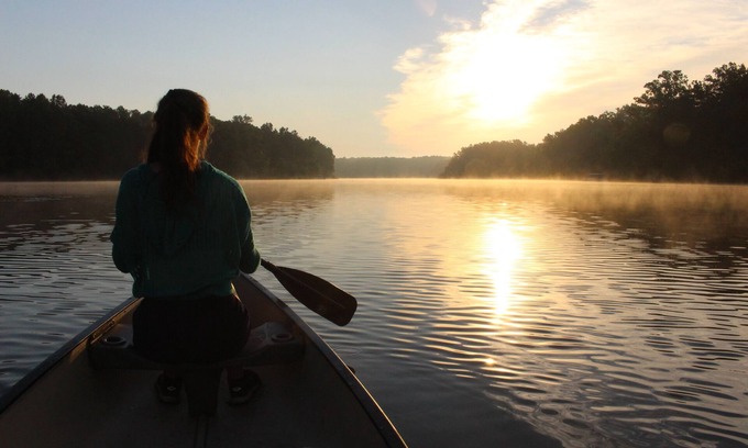 Roxboro House | Tranquil Heron Landing: Escape to Nature by Lake Mayo