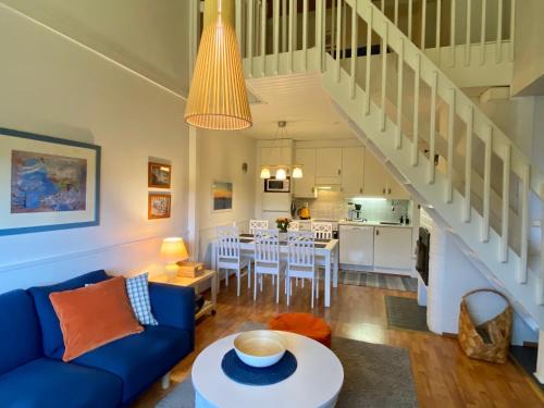Saariselka Apartment | Pet-Friendly Herranterttu Apartments with Oceanfront Views