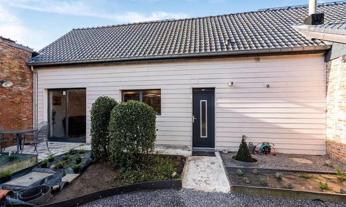Herselt House | Cozy Holiday Home in Herselt with Pet-Friendly Garden