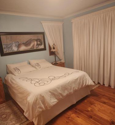 Great Brak River House | Family-Friendly Hersham Holiday Home with Pool Access