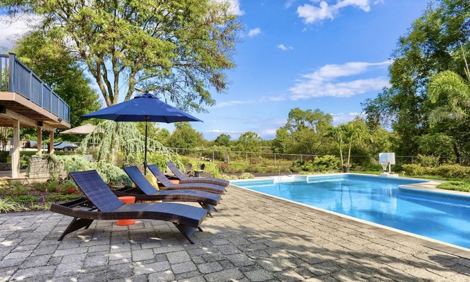 Harrisburg House | Discover Hershey: Pool, Game Room & 10/10 Guest Rating!