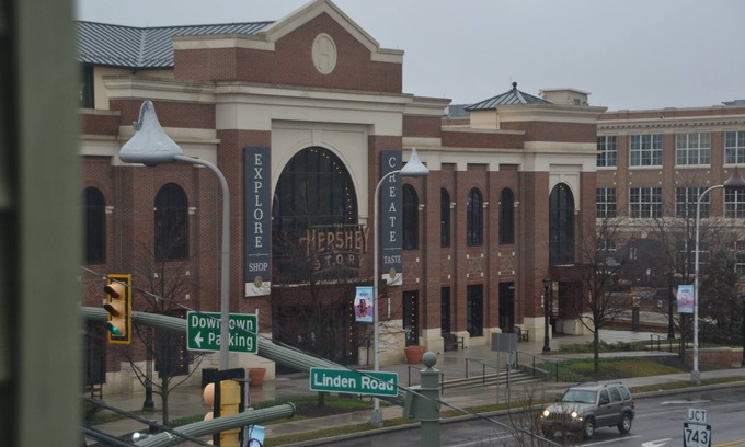 Hershey Apartment | Kid-Friendly Getaway at Hershey Smore's - Rated 9.6/10
