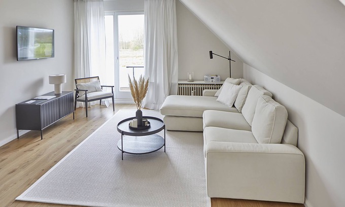 Timmendorfer Strand Apartment | Welcome to Techts: Oceanfront Retreat with Family Amenities
