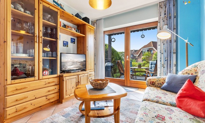 Lemkenhafen Apartment | Welcome to Ferienwohnung Seeblick: Pet-Friendly Retreat
