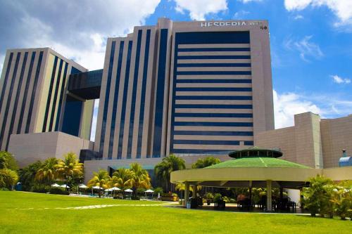 Naguanagua Hotel | Discover Hesperia WTC Valencia: Guest Rated & Family Friendly