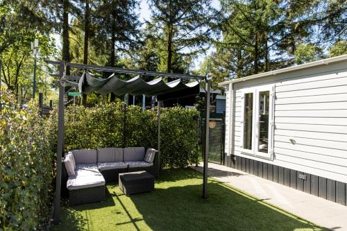 Bosgebied Hoenderloo Ski Chalet | Discover the Beauty of Het Zonnige Veluwshofje Resort