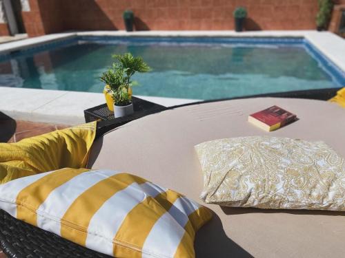 Churriana House | Experience Hevres El Capricho: Oceanfront Bliss Awaits