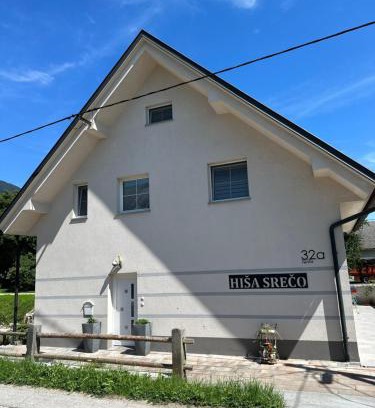 Begunje na Gorenjskem Apartment | Experience Hiša Srečo: Pet-Friendly Stay with Breakfast