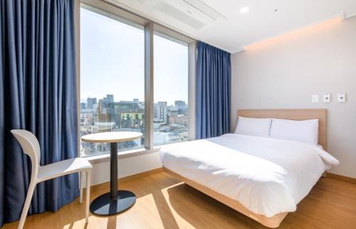 Yeon-dong Apartment | Budget-Friendly Hi Residences - Child Friendly Retreat