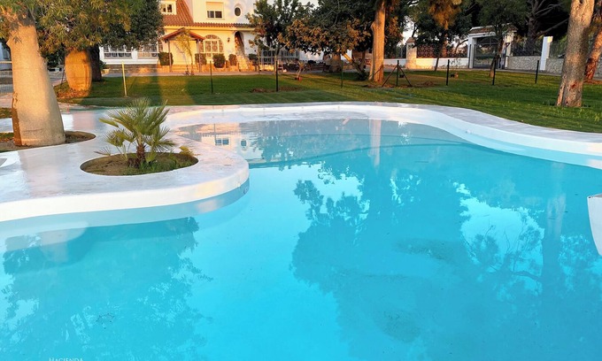 Puerto Real Apartment | Hibiscus Apartment with Pool & Top-Rated Guest Experience