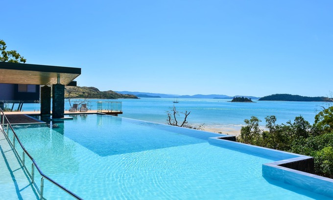 Hamilton Island Apartment | Hidden Cove 2 - 4 Bedroom, 4 Bathrooms, Waterfront with Private Pool and buggy