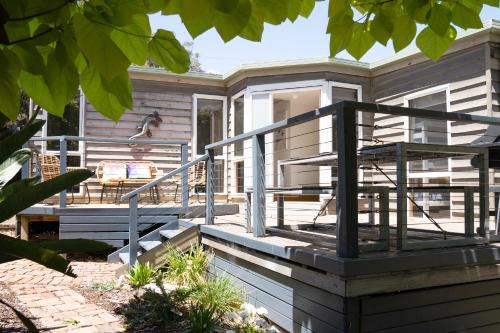 Ocean Grove House | Family-Friendly Hidden Crescent Cabin for Memorable Stays