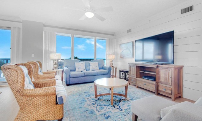 Gulf Lagoon Beach Apartment | Oceanfront Hidden Dunes 304 with Pool & Top Guest Rating