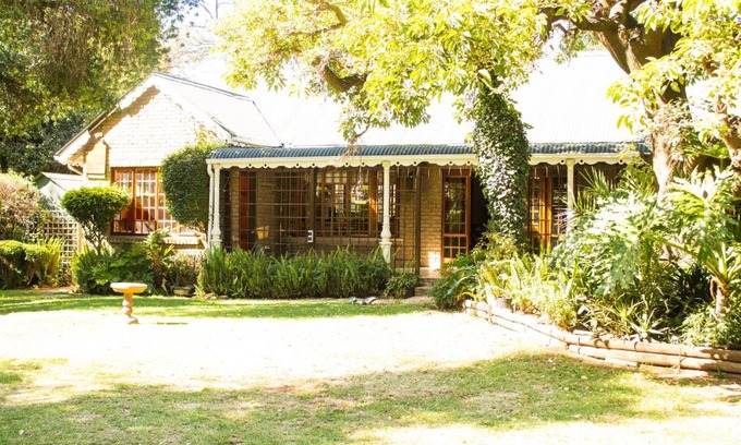 Germiston House | Discover Hidden Gem Art Guesthouse: Unique & Family-Friendly