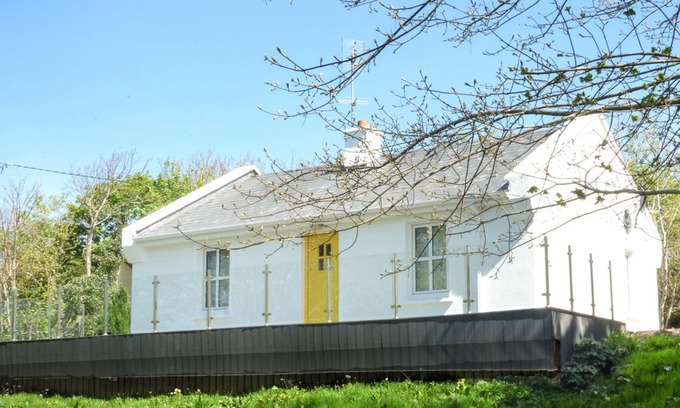 Lettermacaward House | HIDDEN GEM COTTAGE, family friendly in Lettermacaward, County Donegal
