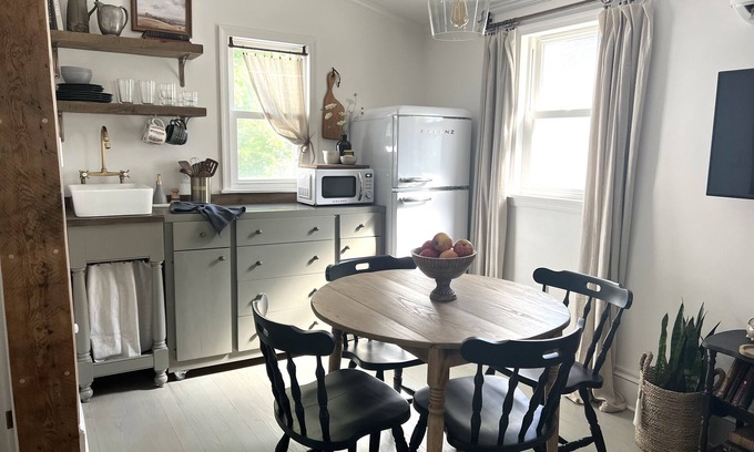 Hughesville Apartment | Beautiful Downtown Hughesville Apartment - Rated 10/10