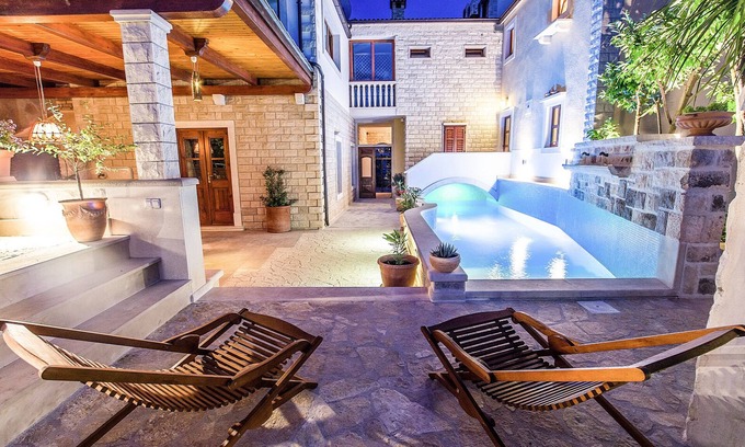 Sumartin Villa | Discover a Hidden Gem in Dalmatia with Heated Pool