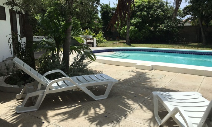 Salem Villa | Discover a Hidden Gem in Runaway Bay with Oceanfront Views