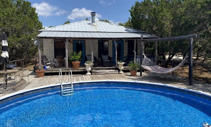 Wimberley Cabin | Discover Your Oasis with Private Pool & Hot Tub Retreat
