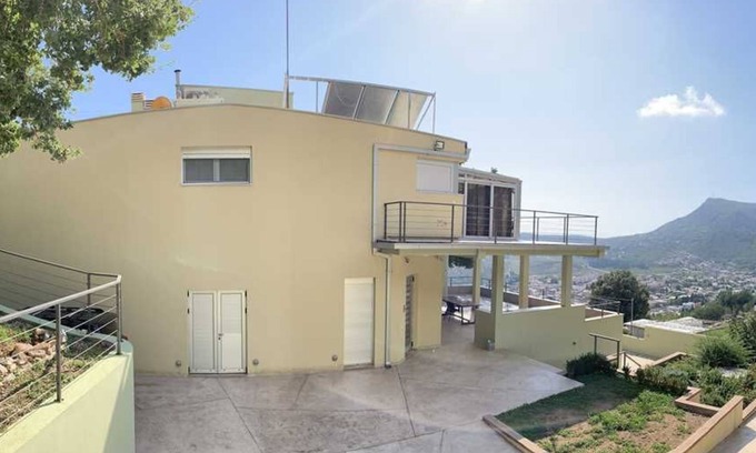 Sutomore Villa | Discover Villa Gem: Your Ideal Family Retreat with Pool
