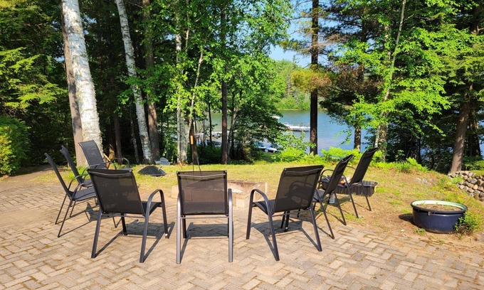 Minocqua House | Pet-Friendly Hide-a-Way Bay on Fence Lake, Rated 10/10
