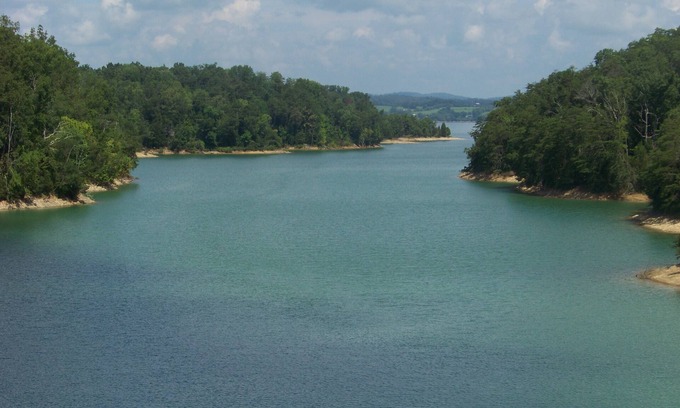 Sevierville Cabin | Serene Lakefront Cabin with Pool & Family-Friendly Amenities