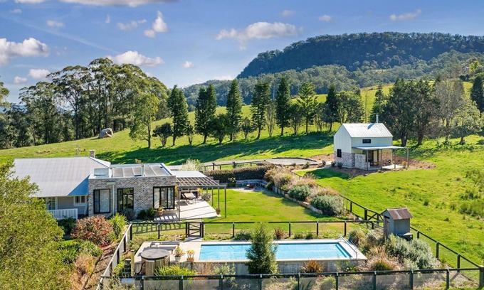 Upper Kangaroo River House | Relax at Hide and Seek Estate in Scenic Kangaroo Valley
