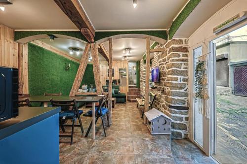 Veliko Tarnovo Center Apartment | Hide Hub Guest Apart