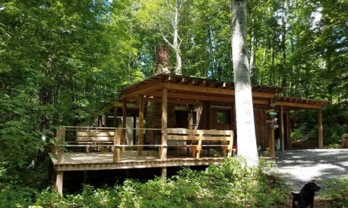 Flag Pond House | Serene Getaway at Holyfield Hideaway, Flag Pond, TN