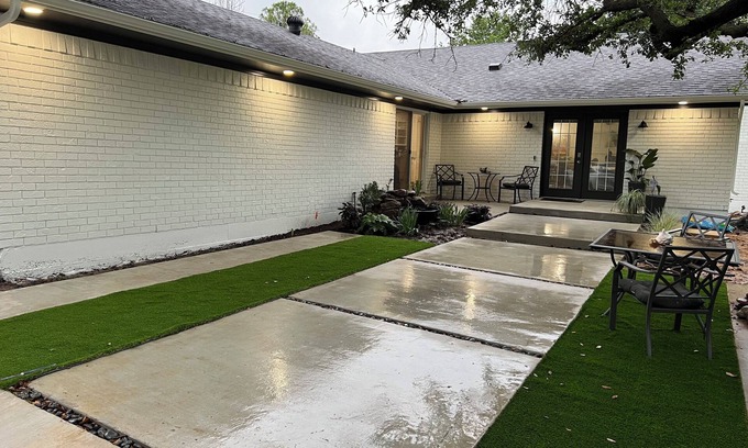 Little Elm House | Pet-Friendly Retreat at Hideaway @ Knob Hill - Rated 9.8