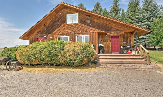 Twin Falls House | Cozy Hideaway on Working Cattle Ranch Near Rogerson
