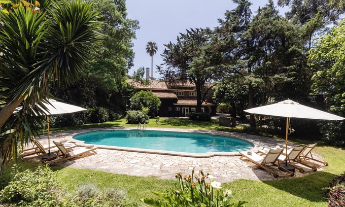 Malveira da Serra Villa | Escape to Hideaway Paradise by CadenzaLux Today!
