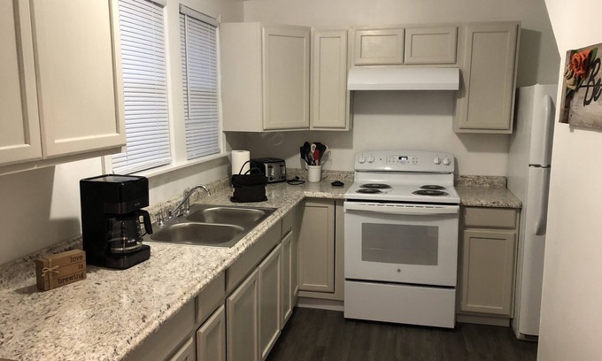 Montgomery Apartment | Discover Hiding Place: Ideal for Families & Pet Lovers