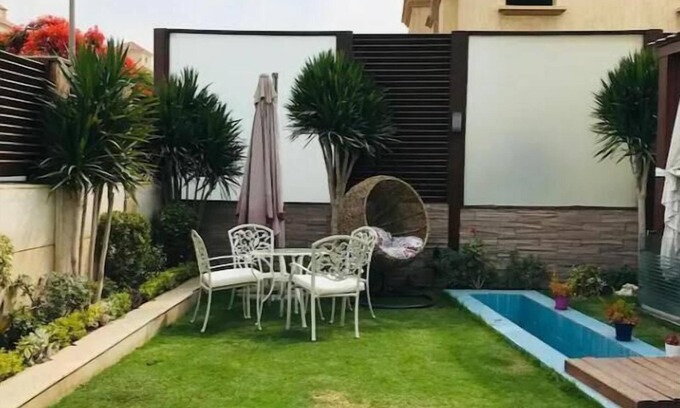 New Cairo Villa | Elegant Villa with Private Pool and Spa Amenities